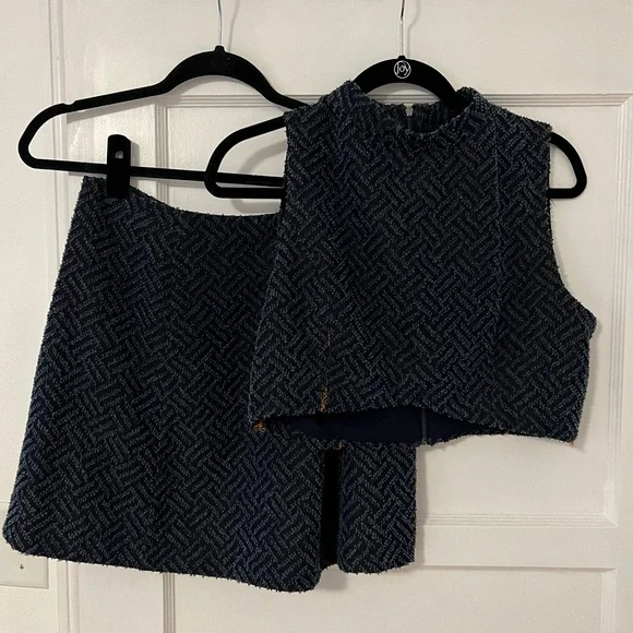 Matching Set - Picture 3 of 5